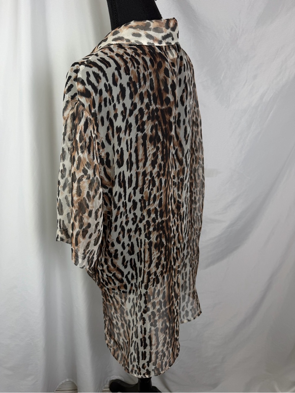 Vintage Notations Sheer Leopard Print Button Up Blouse Oversized Glam XL-2X - Picture 8 of 10